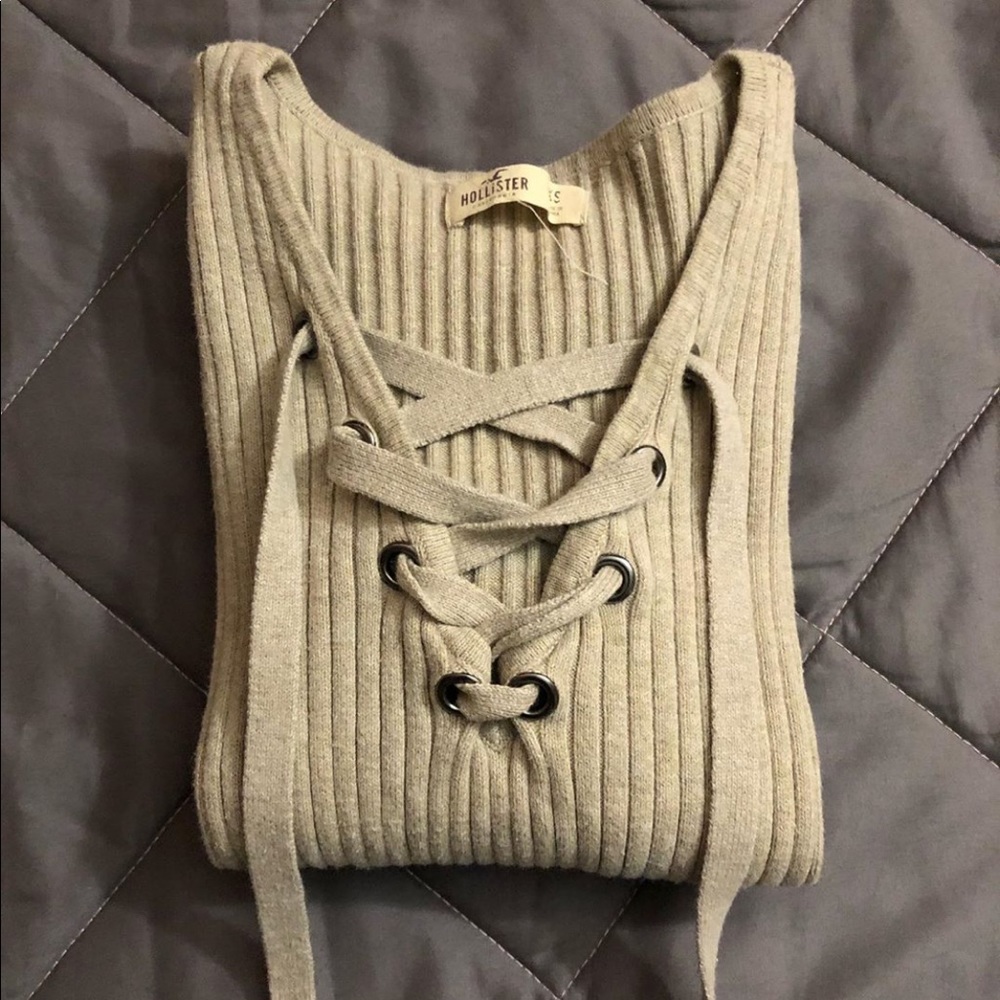 Hollister Fitted Long Sleeve